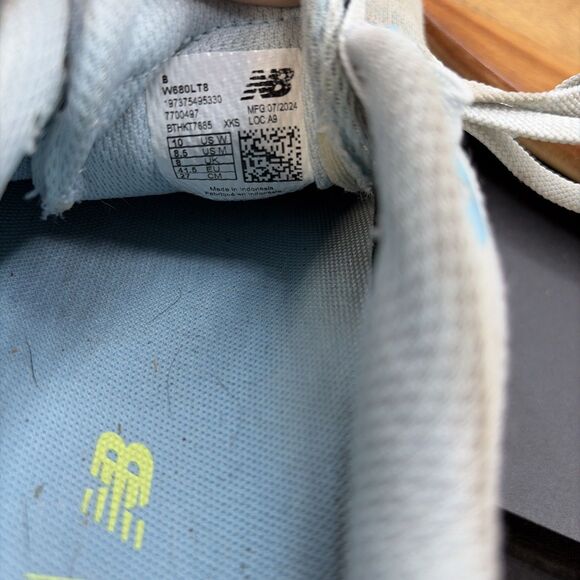 New Balance Fresh Foam 680 v8 Womens Size 10 Blue White Running Shoes Sneakers - Picture 8 of 8